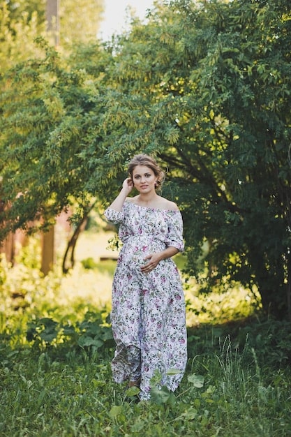 SHEIN para embarazadas: 5 looks 2025 cómodos y estilosos