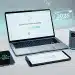 Dispositivos electrónicos mostrando notificaciones de actualización de firmware en 2026. Actualización de Firmware 2026
